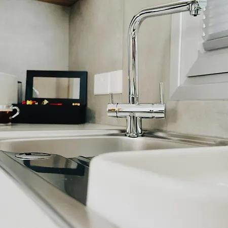Grace Living - Studio 204 *