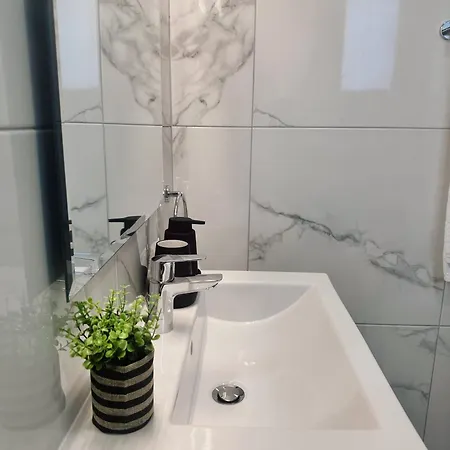 Apartment Grace Living - Studio 204