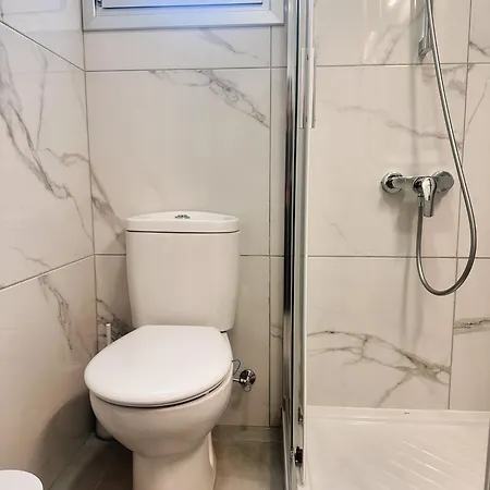 Grace Living - Studio 204 *